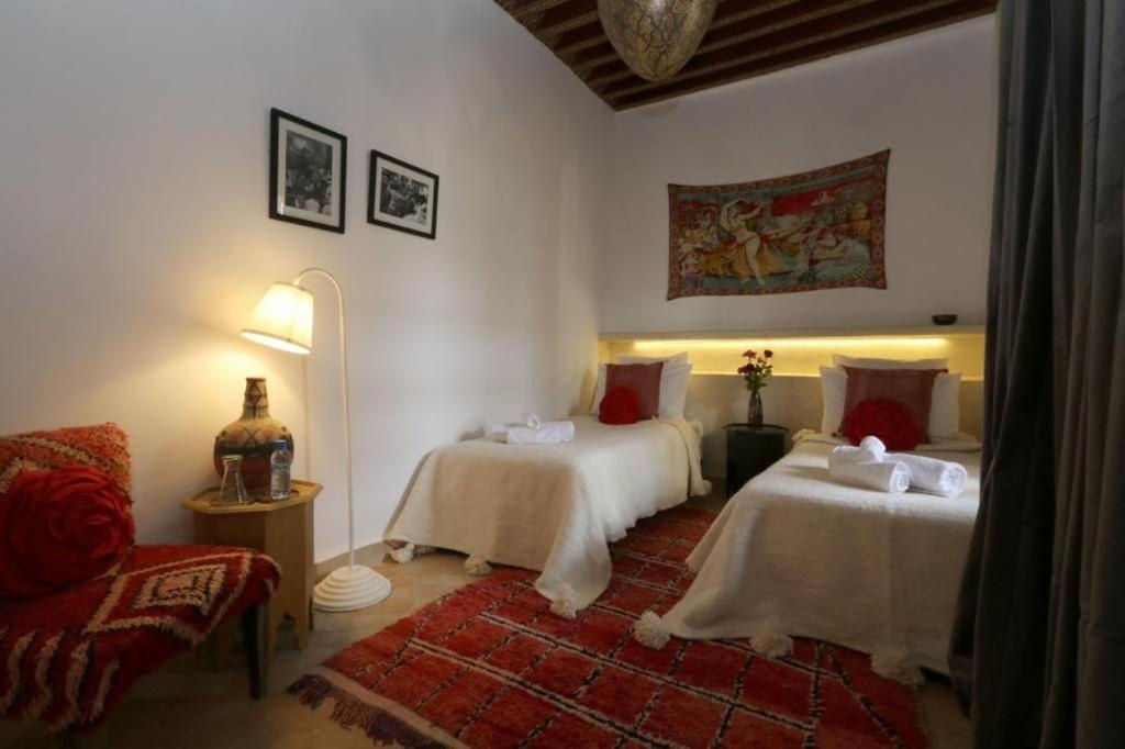 Riad 103 Medina Pool And Hammam Marrakesh Exterior photo