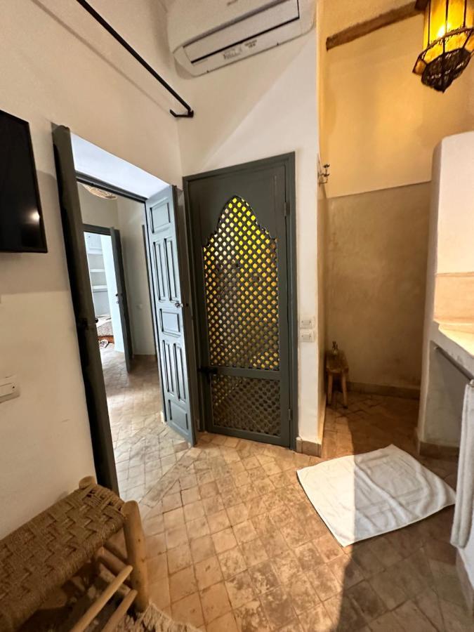 Riad 103 Medina Pool And Hammam Marrakesh Exterior photo
